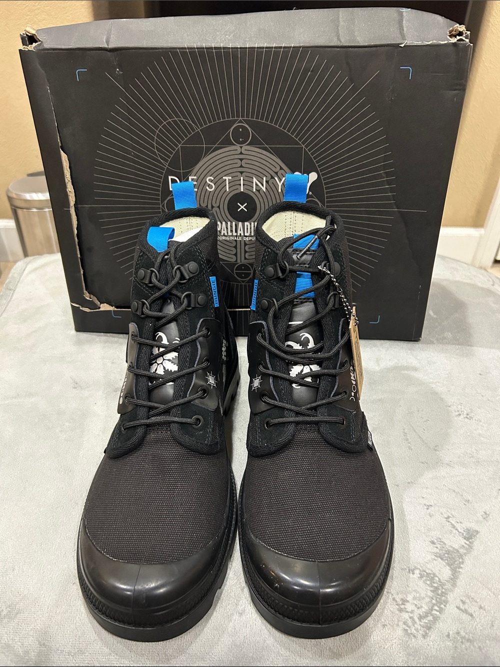 Palladium Black Men’s High-Top Boots with Blue Accents